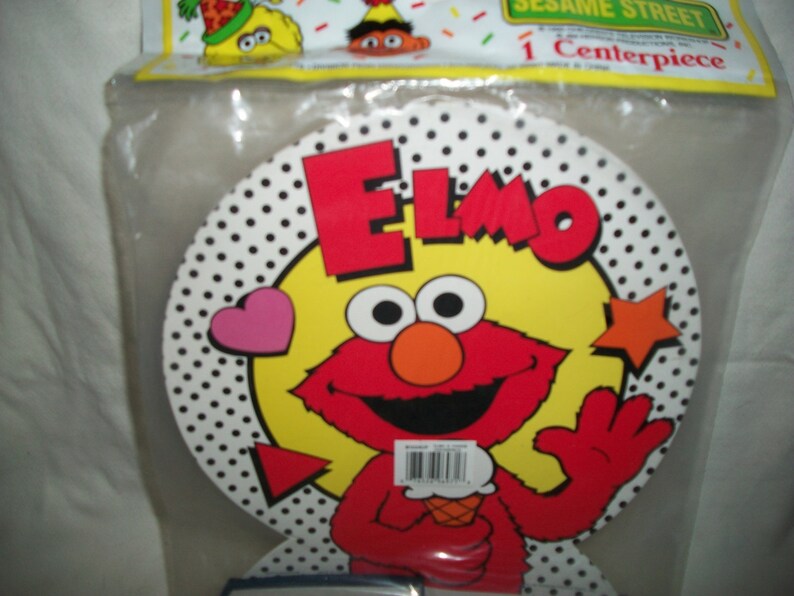 12.5 x 9.5, Vintage 1990 Seseme Street Elmo Paper Centerpiece