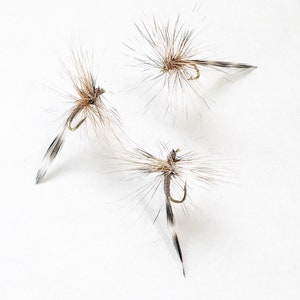 Red Quill Adams Dry Fly: Grizzly Hackle Tail, Size 16 (Set of 3)