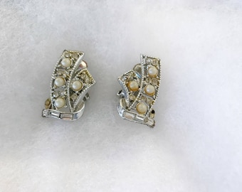 Vintage Retro Art Deco Clip On Rhinestone and Faux Pearl Earrings