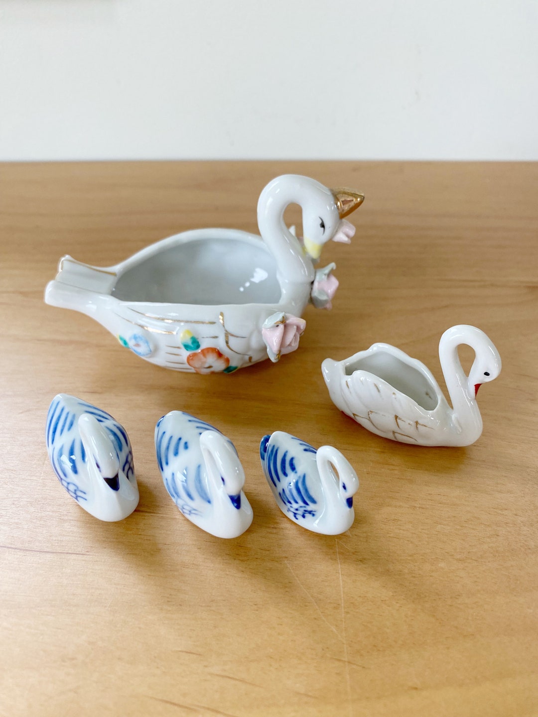 Ceramic Swan Figurines Vintage Set of 5 Tiny Planter Etsy