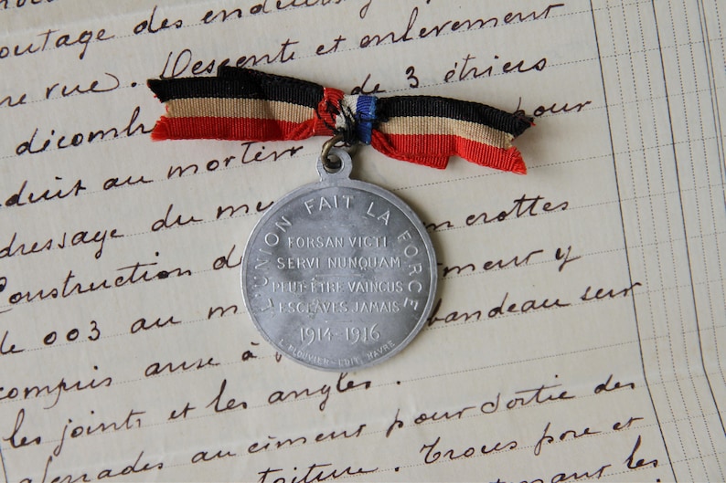 King Albert and Queen Elisabeth of Belgium medallion