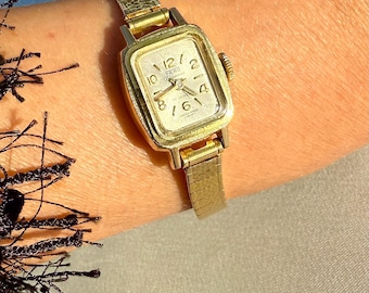Ladies GOLD plated vintage watch by FERO FELDMANN / vintage gold plated bracelet watch/ 1970s gold watch /gold plated watch / 17 Jewels