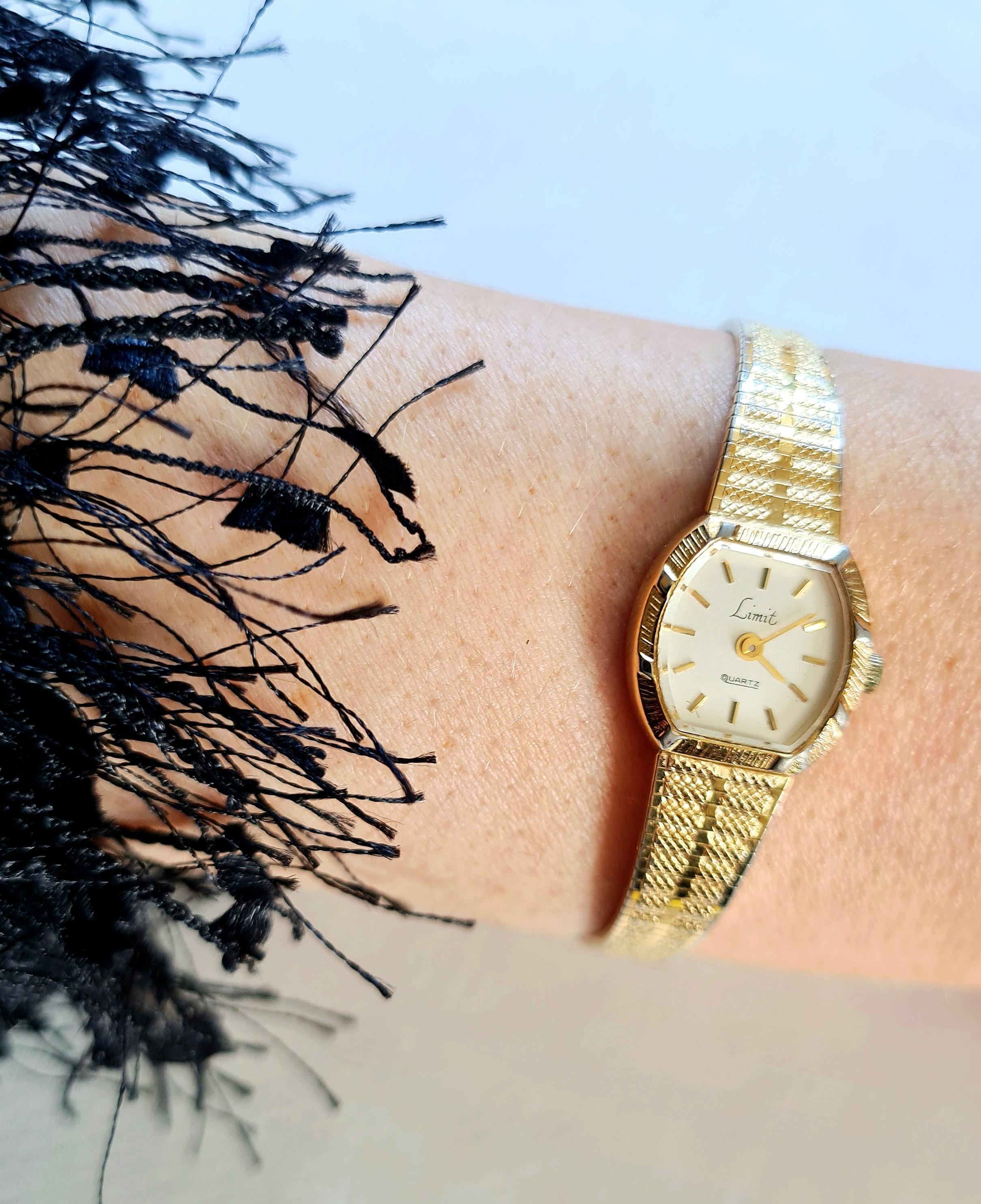 Vintage Women's Gold Plated Quartz Watch by LIMIT / Quartz Watch