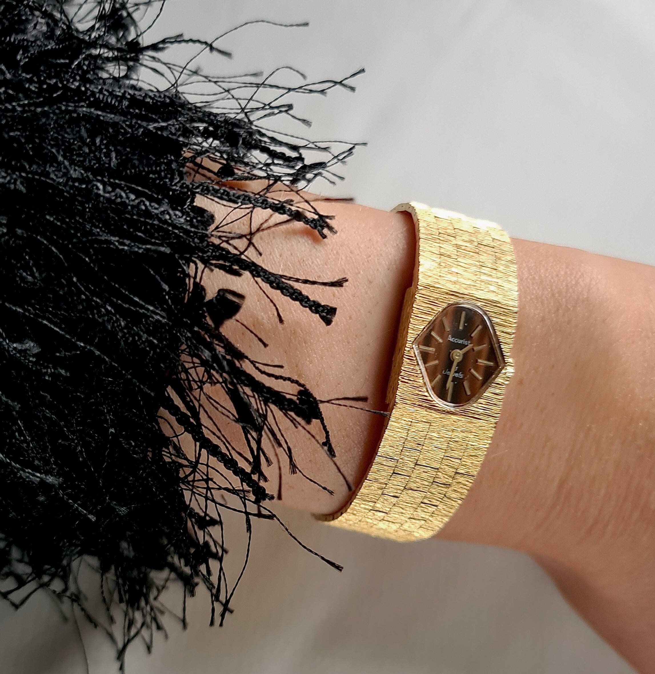 Accurist gold plated ladies watch deals