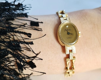 Ladies GOLD plated vintage watch by Juliette / gold plated bracelet watch / dainty gold watch /17 JEWELS Incabloc / Ladies Gold Swiss watch