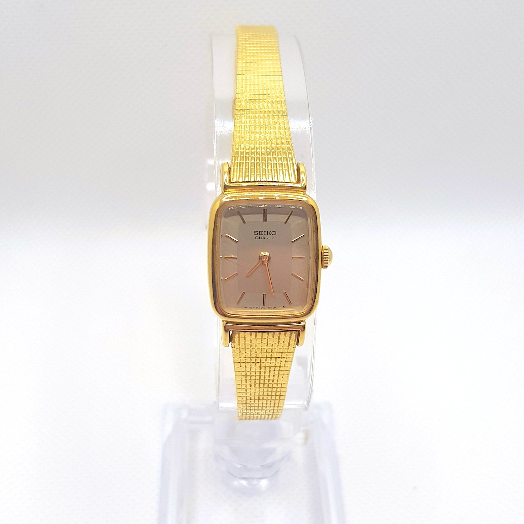 Vintage 80s Seiko Gold Tone Watch QUARTZ -