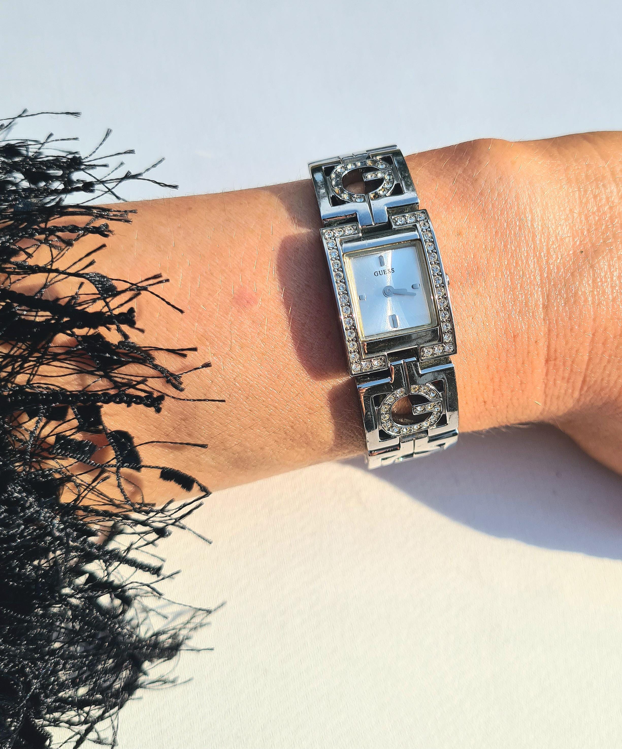 Vintage Guess Crystal Encrusted Silver Watch / / Y2K Guess Vintage Guess Crystal Encrusted Silver Watch / / Y2K Guess