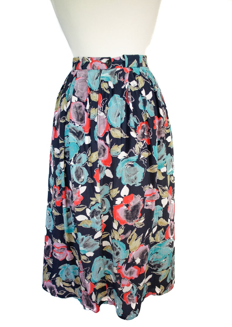 UK 12 80s floral midi skirt image 3