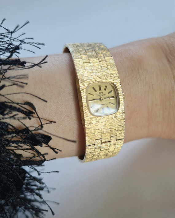 Bracelet watch gold hotsell