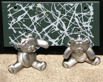 Vintage JJ Jonette Silver Pewter Adorable Teddy Bear Front & Back Earrings.