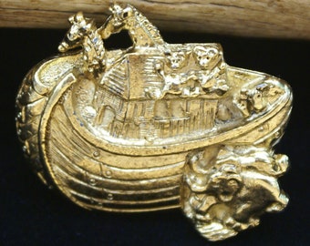 This is a Vintage Sweet and Adorable Gold Tone Pewter Noah's Ark small Brooch/Pin. Great Kids Gift,Play Jewellery