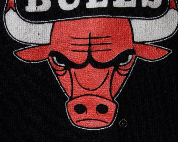 Vintage 90s Bulls TShirt T Shirt Tee Chicago Mich… - image 5