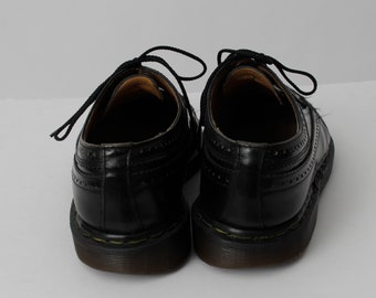 Vintage Dr.Martens Black Brogue Wingtip Shoes US 9 UK 8 black Vintage Dr Marten Wingtip 3989 Bex Brogues - Black & White  main image 2
