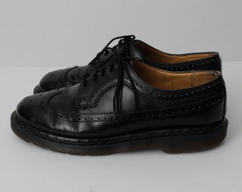 〜90's England Dr. Martens 5holl Wing Tip Dr. Martens | Shoes | Vtg Dr Martens Made In England Wingtip
