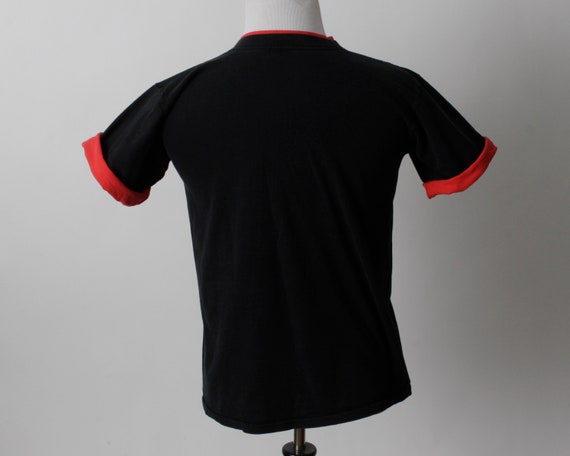 Vintage 90s Bulls TShirt T Shirt Tee Chicago Mich… - image 7