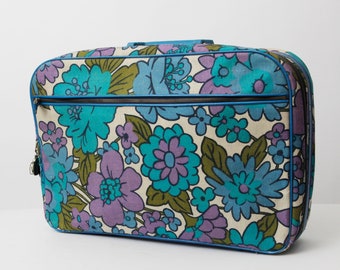 Maleta vintage 60's maleta floral maleta 1960's Travel Tote pequeña flor floral azul púrpura - bolso retro de los años 60