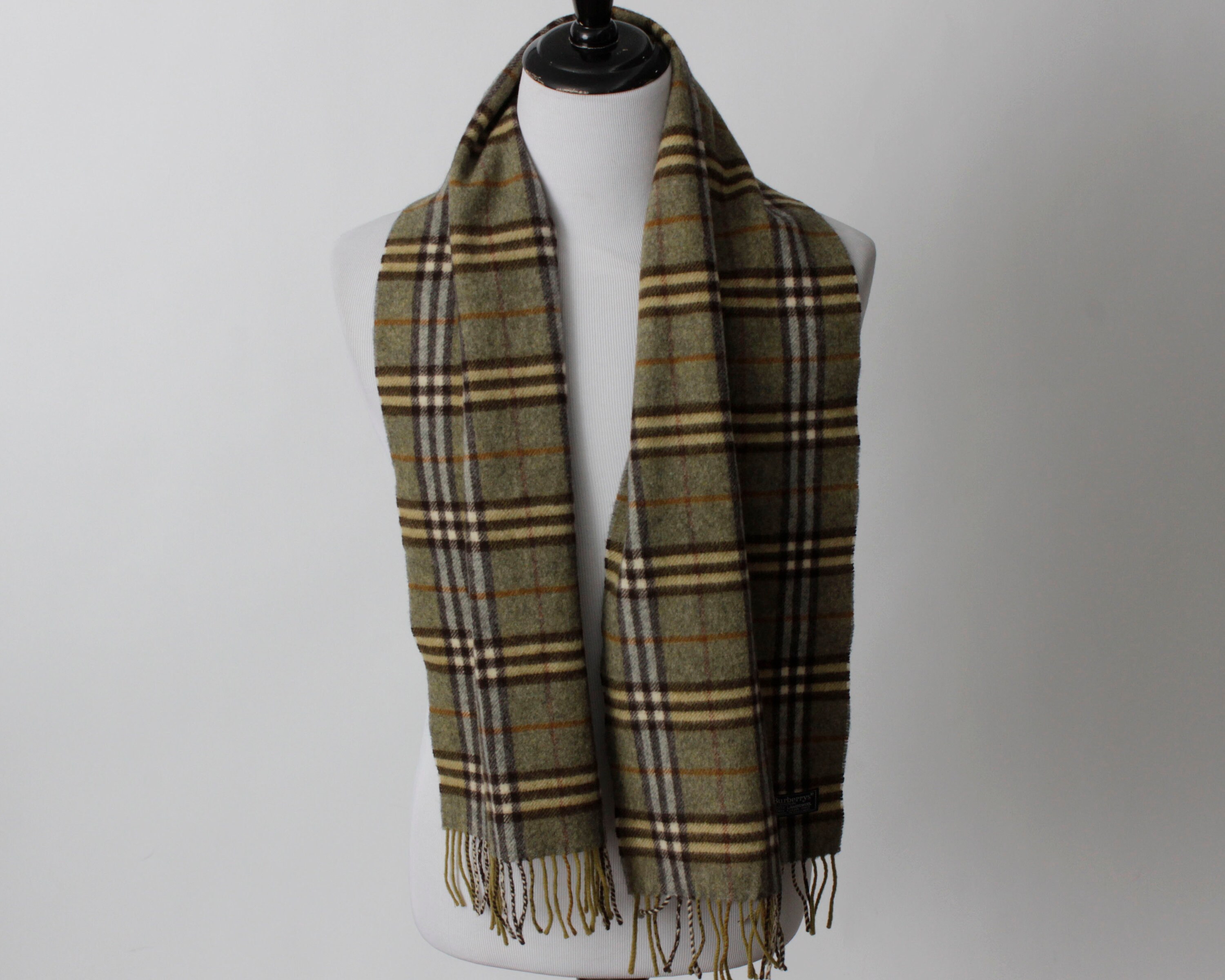 Burberry sales tartan scarf