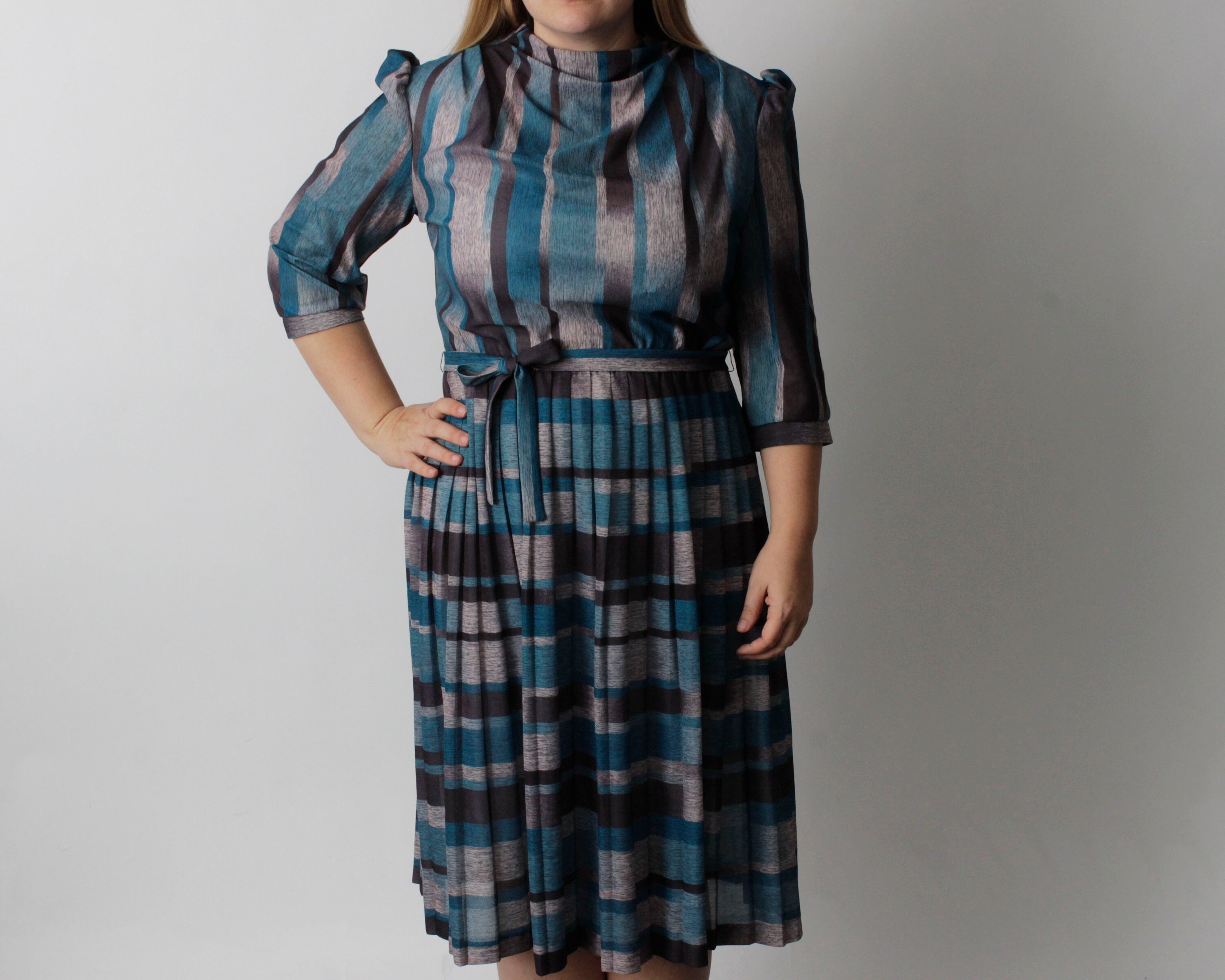 turquoise and grey dress Donya