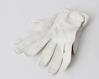 Vintage Gloves Trefousse Real Kid Goat Skin Size 7 Faux Pearl - 80's Retro Riding Made in France