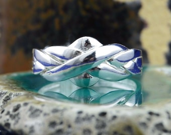 925 Sterling Silver Puzzle Ring - Sizes 6-12 - 4 Interlocking Bands