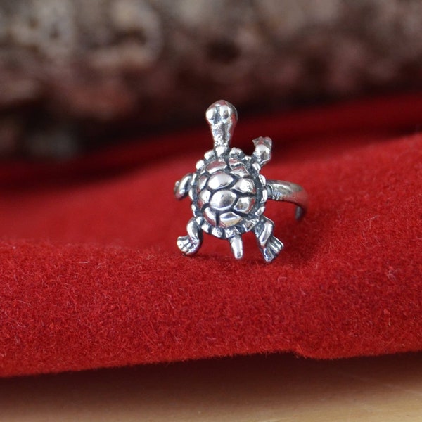 Sterling Silver Turtle Ear Cuff - Cute and Handcrafted Animal-Inspired Accessory