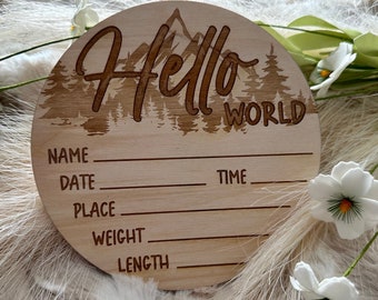 Hello World Baby Mountains and Trees Wood Welcome Sign, forest Birth Announcement for Photography, Gift for Baby Shower, Baby Photo Props