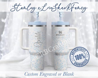 Coquette Bow Winter Ice Stanley x LoveShackFancy Vaso térmico de 40 oz grabado a mano con motivos florales azules, regalo personalizado Toscana Toile Chantilly