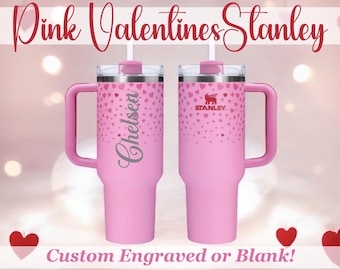 Rosa Valentinstag Stanley Sweet Hearts Quencher | Individuell gravierter rosa und roter Valentinstag Becher | Personalisierte Geschenke für Sie | Authentisch