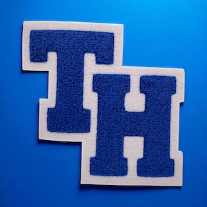 Parche universitario de los Tree Hill Ravens / Logotipo de chenilla auténtica para baloncesto, béisbol y fútbol americano de One Tree Hill / Regalo coleccionable para fanáticos de OTH