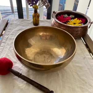 10&quot; Hand Crafted Singing Bowl || Sound Therapy Bowl || Hand-hammered and Handmade in Nepal