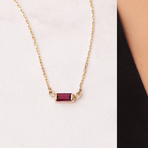 Collar de rubí genuino baguette de 14k y 18k, collar de rubí baguette solitario de oro macizo real, delicado collar de rubí como regalo.
