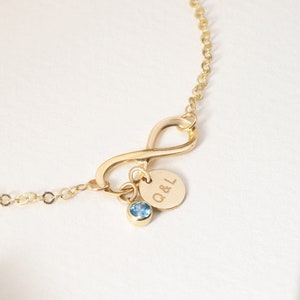 Pulsera de oro macizo de 14 quilates con dije de piedra natal o disco inicial personalizado, delicada pulsera de cadena de oro con infinito y amor eterno, regalo para ella