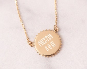 Colar com Pingente de Disco em Ouro Maciço 14k Personalizado com Nome, Data e Coordenadas Gravadas - Ótimo Presente para Ela