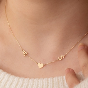 Collar personalizado con inicial de corazón en oro de 14/18 quilates: regalo de joyería personalizado para aniversarios, cumpleaños, San Valentín y bodas.