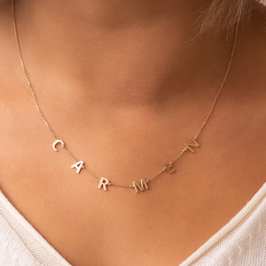 Collar con nombre en oro macizo de 14 quilates, collar con inicial personalizado, collar minimalista con nombre, collar con letras espaciadas personalizado para mujer