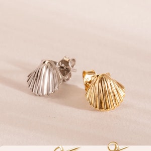 Sea Shell Earrings 14k 18k Solid Gold, Dainty Everyday Scallop Stud Earrings, Elegant Clam Earring For Sea Lovers,Beach Jewelry,Gift For Her