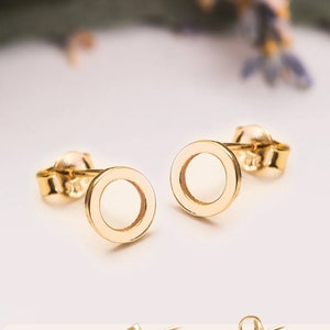 14K 18K Solid Gold Dainty Open Circle Stud Earrings, Minimalistyczne złote kolczyki Tiny Dot, Geometryczne mini kolczyki Posts Mother's Day Gift