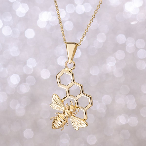 Honeycomb and Bee Gold Necklace, Bee on Honeycomb 14k 18k Solid Gold Necklace, HoneyComb Bee Pendant Necklace is a Great Valentine’s Gift.