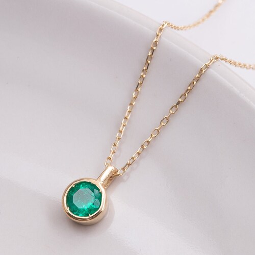 14K Solid Gold Round Cut Genuine 