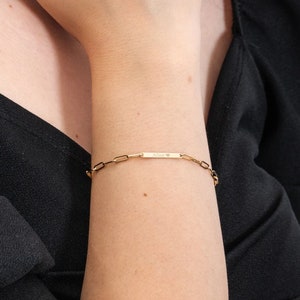 Personalized Multiple Engraved Date Name Bracelet in 14K Solid Gold, Dainty Paperclip Chain Custom Monogram Bracelet Mom Unique Gift For Her