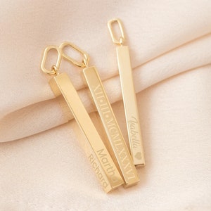 Colgante de barra vertical personalizado de oro macizo de 14 quilates y 18 quilates, colgante de nombre en 3D de cuatro lados, colgante de barra con coordenadas de fecha y nombre grabado, barra numérica en 3D