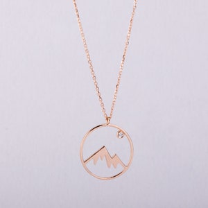 14k 18k Solid Gold Diamond Mountain Necklace, Delicate Mountain View Necklace, Nature Lover Necklace, Winter Jewelry, Gift For Her