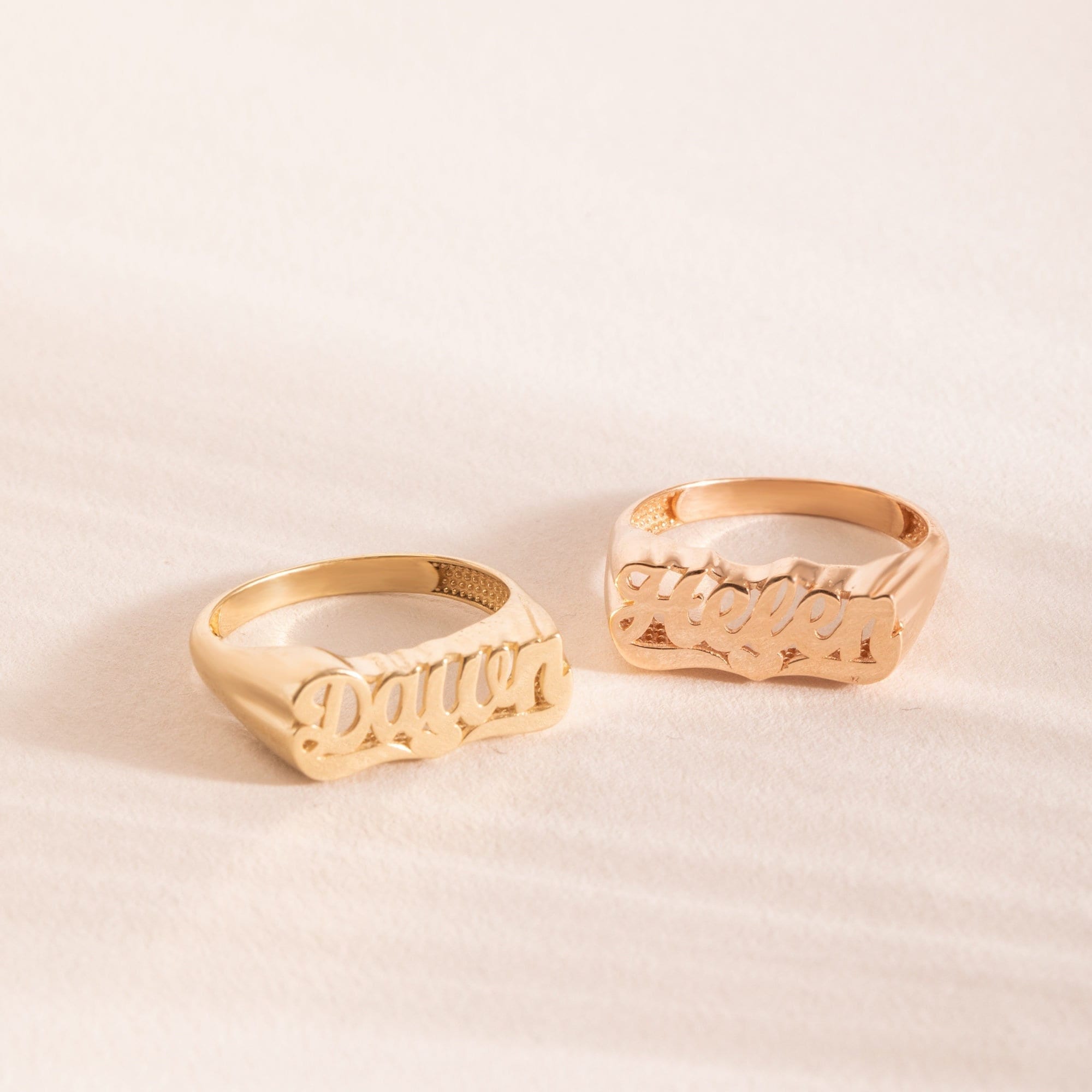 Bague Prénom Personnalisée En Or 10K Ou 14K - Modèle Noir Et Blanc (Fait Main Aux USA), Neuf Sans Emballage