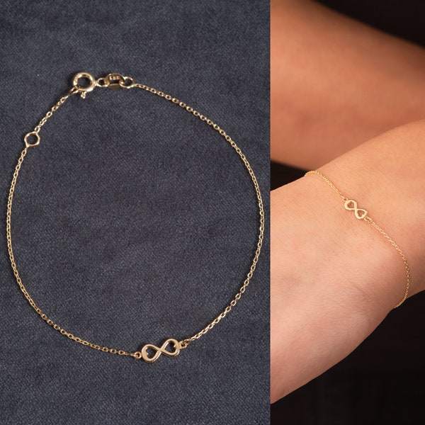 Winzige 14k 18k Solid Gold Infinity Armband, zierliche Herz Infinity Charme Goldarmband, Endless Love Armband Geschenk für sie, Geschenk für Mama