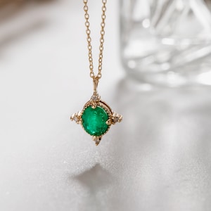 14K 18K Solid Gold Round Cut Genuine Emerald and Diamond Necklace, Bezel Dainty Pendant Necklace,  Muzo Green Round Necklace, May Birthstone