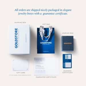 K&ouml;nnte beinhalten: Eine wei&szlig;e Box mit dem Text "GOLDSTORE" in blau gedruckt. Die Box ist mit "Shipping Box" beschriftet. Eine blaue Geschenkt&uuml;te mit dem Text "GOLDSTORE" in wei&szlig; gedruckt. Die Tasche ist mit "Gift Bag" beschriftet. Eine blaue Schmuckschatulle mit dem Text "GOLDSTORE" in wei&szlig; gedruckt. Die Box ist mit "Jewelry Box" beschriftet. Eine wei&szlig;e Karte mit dem Text "Gift Card" in blau gedruckt. Die Karte ist mit "Gift Card (If you mark your order as gift)" beschriftet. Eine wei&szlig;e Karte mit dem Text "Guarantee Certificate" in blau gedruckt. Eine blaue Karte mit dem Text "Diamond Certificate" in wei&szlig; gedruckt. Die Karte ist mit "Diamond Certificate" beschriftet.