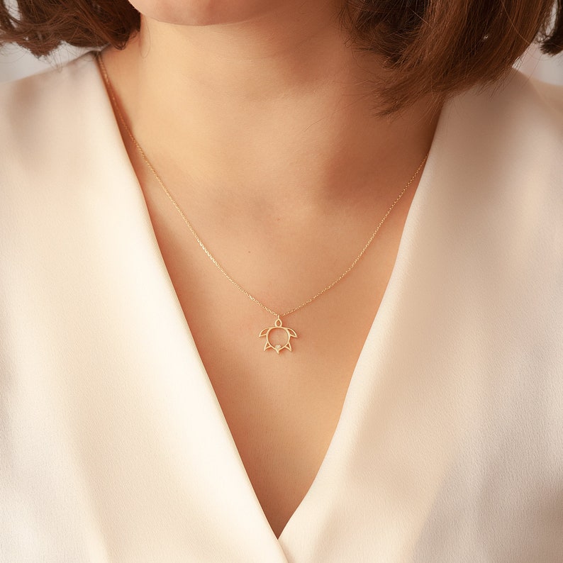 14k 18k Solid Gold Turtle Diamond Necklace, Diamond Turtle Pendant Necklace, Daint Turtle Lucky Necklace, Solid Gold Diamond Animal Necklace image 6