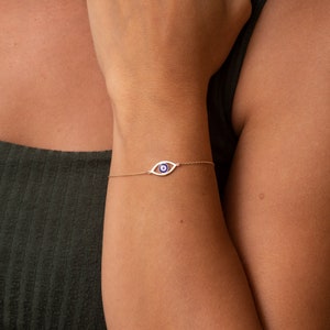 14k or 18k Solid Gold Dainty Evil Eye Bracelet, Minimalist Enamel Eye Bracelet, Blue Eye Chain Bracelet Great Gift For Her Valentine’s Gift