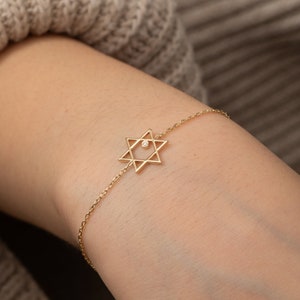 ダビデの星チャームブレスレット 14K 18K ソリッドゴールド、繊細なマゲン・ダビデ・ダイヤモンドブレスレット、ユダヤ教の星ブレスレット ゴールド 宗教的な彼女への贈り物