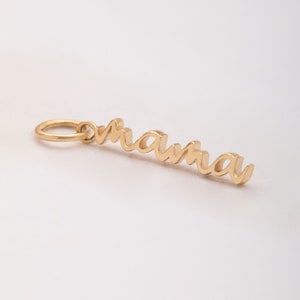 Delicado collar colgante vertical para mamá en oro macizo de 14/18 k, collar colgante minimalista para mamá, elegante regalo para el Día de la Madre. ¡Cómprelo ahora!